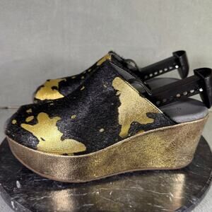 Chocolat Blu Yiona Heel Black & Gold Cow Print Calf Hair Women's Size 7 US NWOT